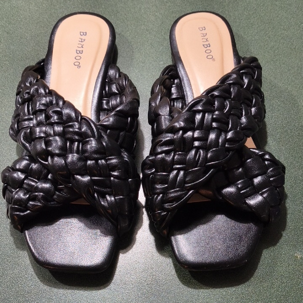 BAMBOO Women's Black Braided Sandals